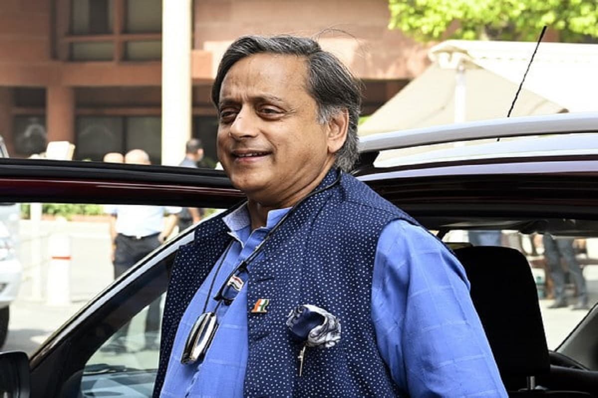 शशि थरूर